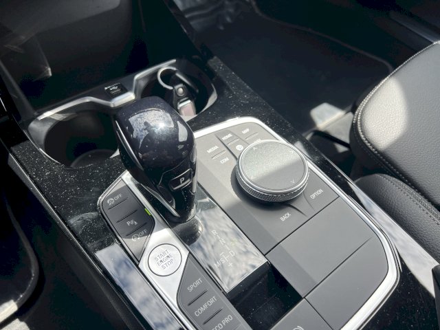 BMW BMW Série 1 III (F40) 118dA 150ch Edition Sport