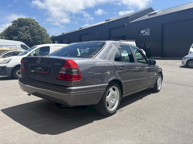 Mercedes-Benz Mercedes-Benz Classe C I  (W202) 220D Classic