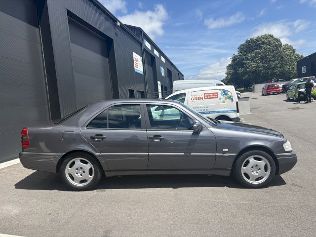 Mercedes-Benz Mercedes-Benz Classe C I  (W202) 220D Classic