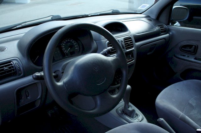 Renault Renault Clio RENAULT CLIO II 1.6