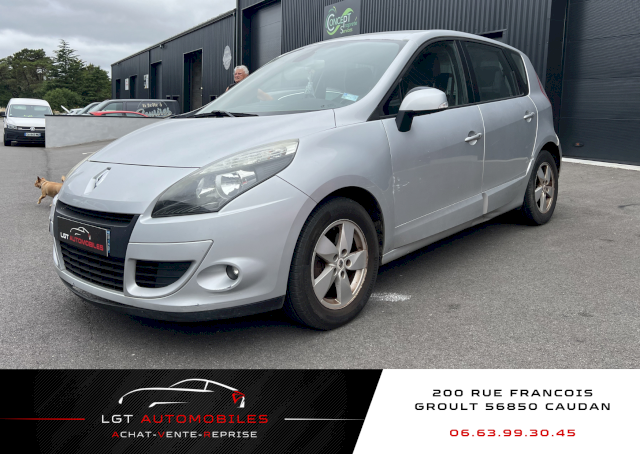 Renault Renault Megane II (C84) 1.9 dCi 130ch FAP Impulsion