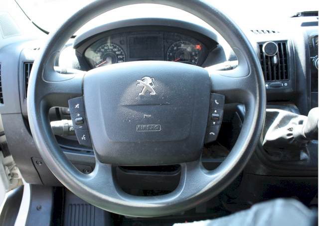Peugeot Peugeot Boxer PEUGEOT BOXER L4H3 2.2 BLUEHDI 165 