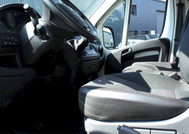 Peugeot Peugeot Boxer PEUGEOT BOXER L4H3 2.2 BLUEHDI 165 