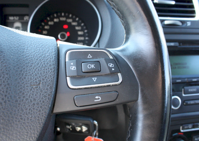 Volkswagen Volkswagen Golf VOLKSWAGEN GOLF VI VARIANT 1.6 TDI