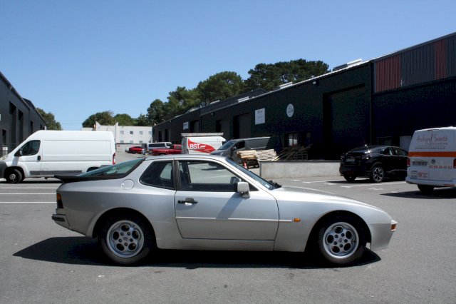 Porsche 944 PORSCHE 944 2.5