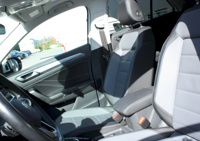 Volkswagen Volkswagen T-Roc VOLKSWAGEN T-ROC 1.5 TSI