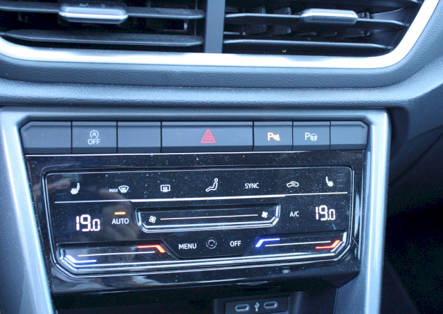Volkswagen Volkswagen T-Roc VOLKSWAGEN T-ROC 1.5 TSI