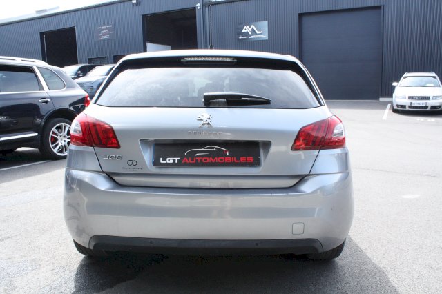 Peugeot Peugeot 308 PEUGEOT 308 II 1.2 THP 110