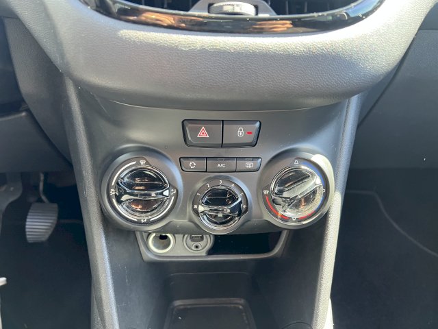 Peugeot Peugeot 208  1.4 HDi FAP Access 5p