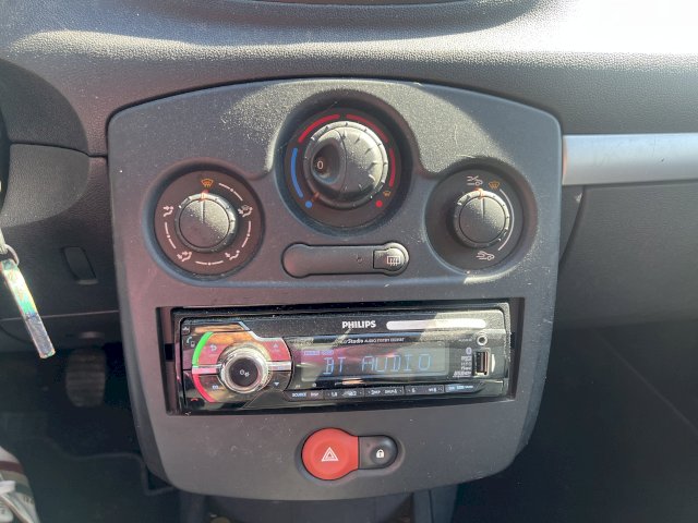 Renault Renault Clio III (B/C85) 1.5 dCi 85ch Dynamique 5p