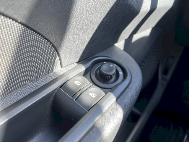 Renault Renault Twingo II (C44) 1.2 LEV 16v 75ch Life eco²