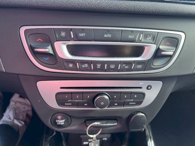 Renault Renault Megane III (K95) 1.2 TCe 130ch Bose EDC