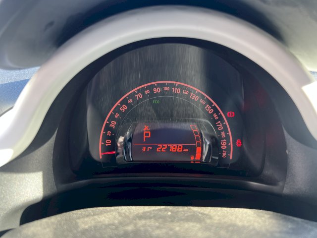 Renault Renault Twingo III (C07) 1.0 SCe 70ch Stop&Start Limited EDC