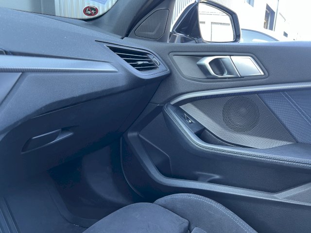 BMW BMW Série 1 118i 140ch M Sport