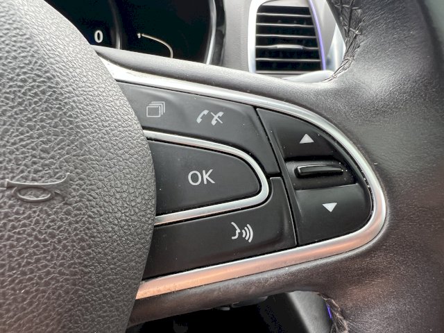 Renault Renault Espace V (JFC) 1.6 TCe 200ch energy Intens EDC