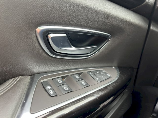 Renault Renault Espace V (JFC) 1.6 TCe 200ch energy Intens EDC