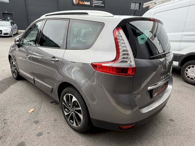Renault Renault Scenic III (J95) 1.6 dCi 130ch energy Bose eco² 2015