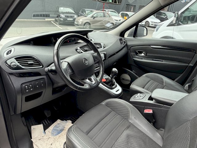 Renault Renault Scenic III (J95) 1.6 dCi 130ch energy Bose eco² 2015