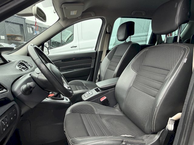 Renault Renault Scenic III (J95) 1.6 dCi 130ch energy Bose eco² 2015