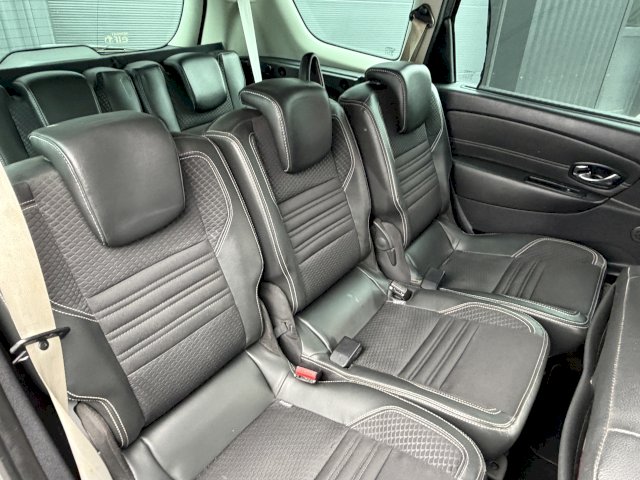 Renault Renault Scenic III (J95) 1.6 dCi 130ch energy Bose eco² 2015