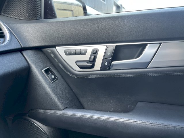 Mercedes-Benz Mercedes-Benz Classe C III (W204) 63 AMG Speedshift MCT