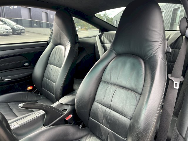 Porsche Porsche 911 III (996) 320ch Carrera BV6