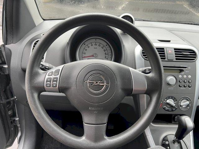 Opel Opel Agila II 1.2 94 Enjoy BVA