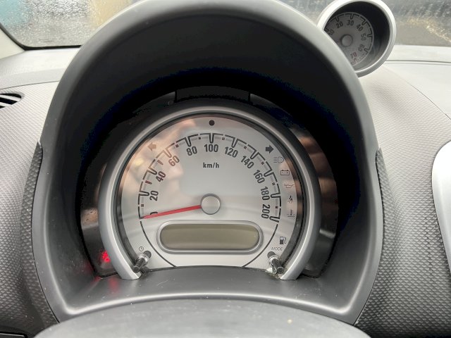 Opel Opel Agila II 1.2 94 Enjoy BVA