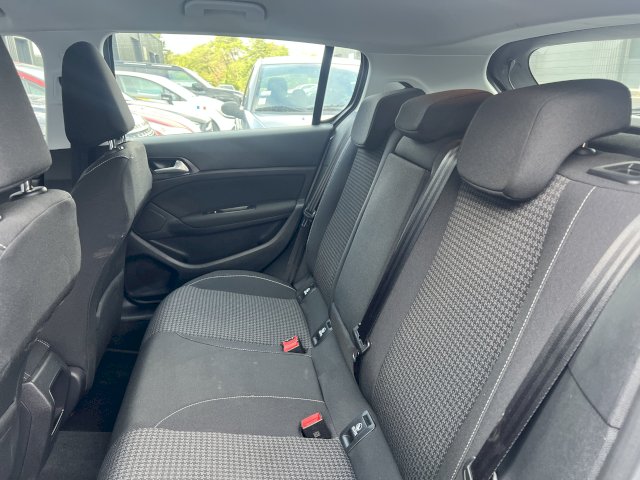 Peugeot Peugeot 308 II (T9) Phase II 1.2 THP 12V BVM6 110 cv