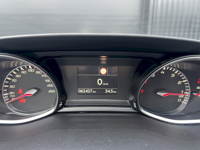 Peugeot Peugeot 308 II (T9) Phase II 1.2 THP 12V BVM6 110 cv