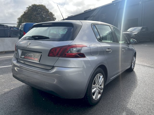Peugeot Peugeot 308 II (T9) Phase II 1.2 THP 12V BVM6 110 cv