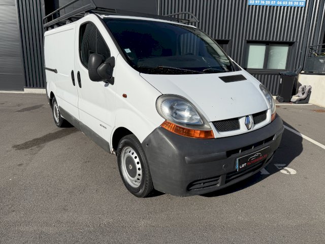 Renault Renault Trafic II L2H1 1200kg 1.9 dCi Fourgon long 100 cv