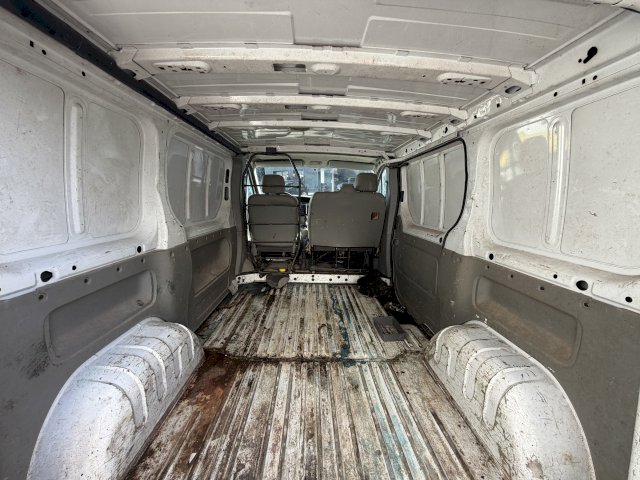 Renault Renault Trafic II L2H1 1200kg 1.9 dCi Fourgon long 100 cv