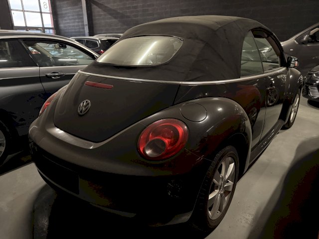 Volkswagen Volkswagen New Beetle  1.9 TDI 105 Carat