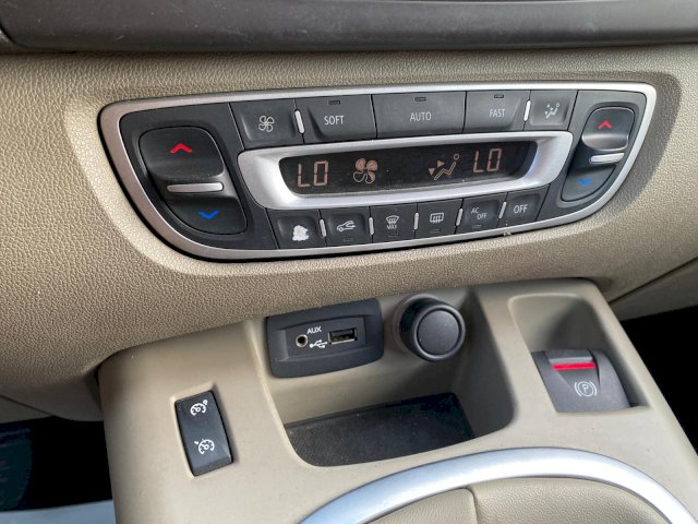 Renault Renault Megane III (B95) 1.9 dCi 130ch FAP Bose eco²