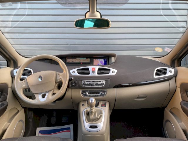 Renault Renault Megane III (B95) 1.9 dCi 130ch FAP Bose eco²