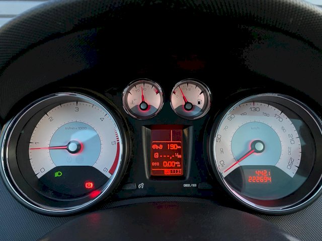 Peugeot Peugeot 308 II 1.6 e-HDi FAP 115ch Allure 5p