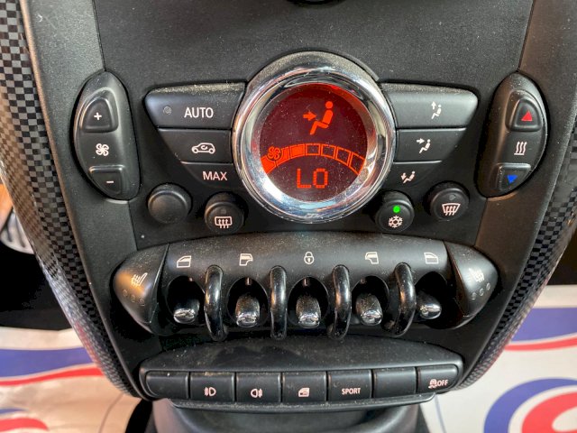 Mini Mini Countryman I (R60) Cooper SD 143ch Pack Red Hot Chili ALL4 BVA
