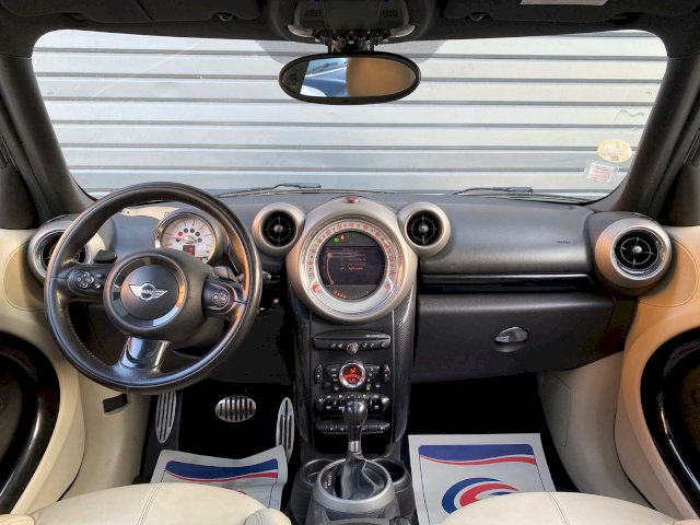 Mini Mini Countryman I (R60) Cooper SD 143ch Pack Red Hot Chili ALL4 BVA