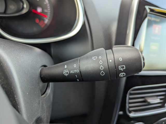 Renault Renault Clio 0.9 TCe 90ch Intens +Options/Attelage