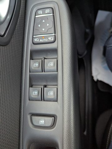 Renault Renault Clio 0.9 TCe 90ch Intens +Options/Attelage