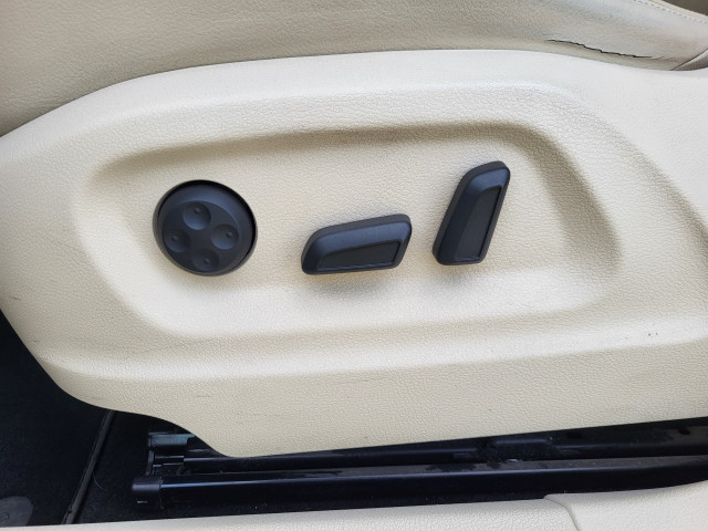 Volkswagen Volkswagen Tiguan 2.0TDI140 Sportline 4Motion+cuir