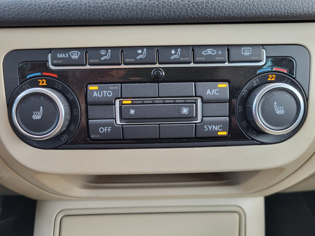 Volkswagen Volkswagen Tiguan 2.0TDI140 Sportline 4Motion+cuir