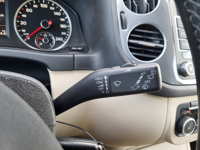 Volkswagen Volkswagen Tiguan 2.0TDI140 Sportline 4Motion+cuir