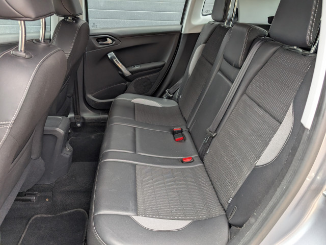 Peugeot Peugeot 2008 1.6 HDi 120ch Allure 1ère main