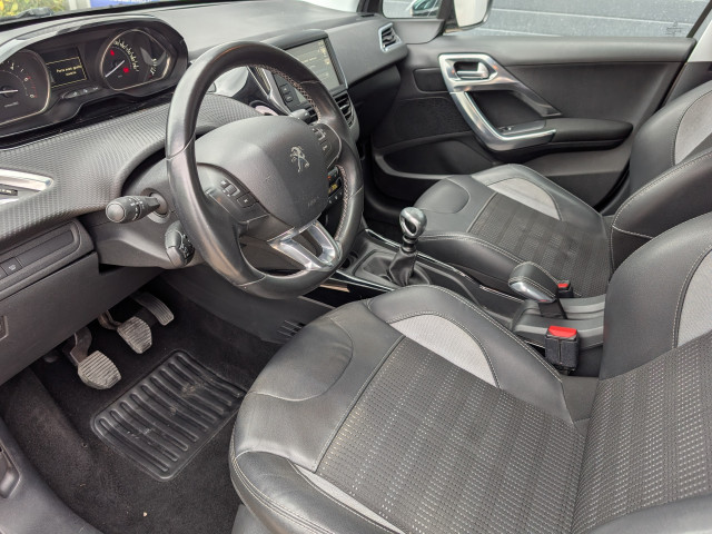 Peugeot Peugeot 2008 1.6 HDi 120ch Allure 1ère main