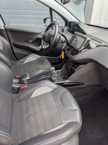 Peugeot Peugeot 2008 1.6 HDi 120ch Allure 1ère main