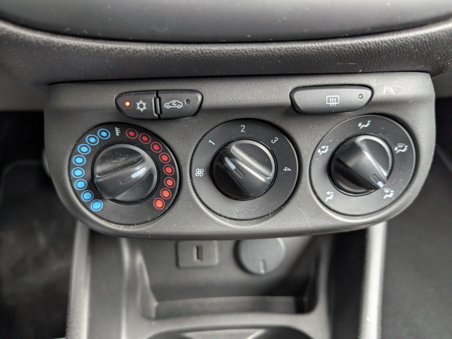 Opel Opel Corsa 1.4 90ch Edition