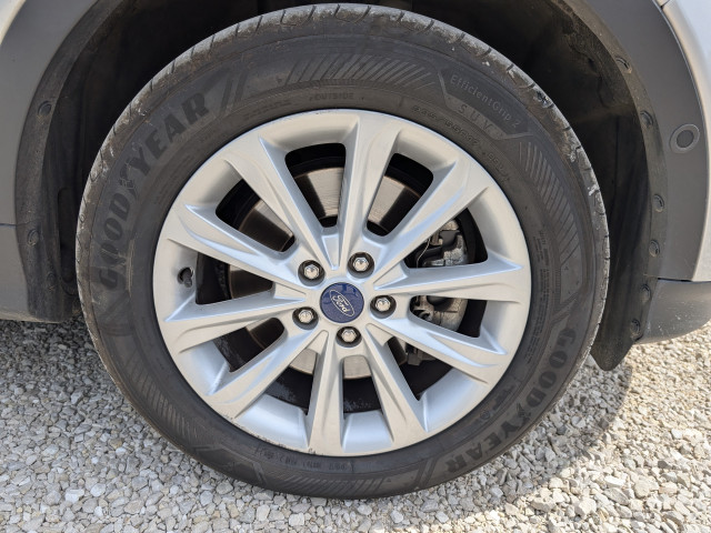Ford Ford Kuga 2.0 TDCi 150ch Titanium 