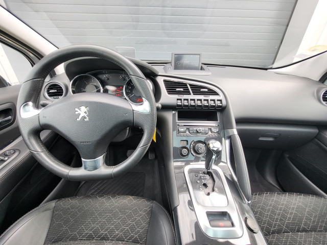 Peugeot Peugeot 3008 1.6 HDi 120ch Allure EAT6